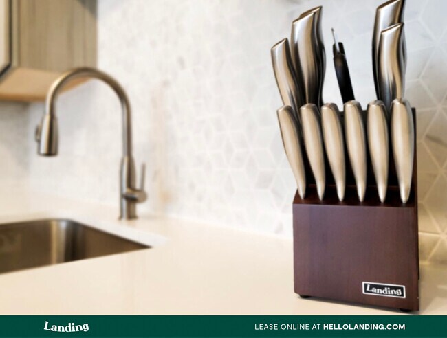 Foto del edificio - 1367 Willow St