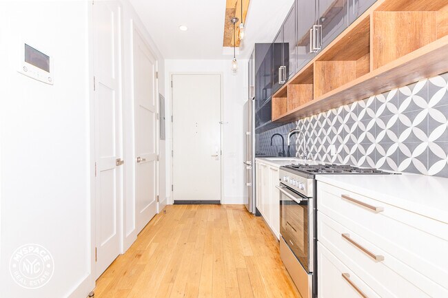 Building Photo - 41-21 28th St