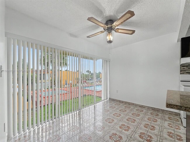 Building Photo - 9340 W Flagler St