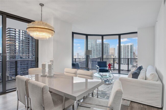 Foto del edificio - 801 S Miami Ave