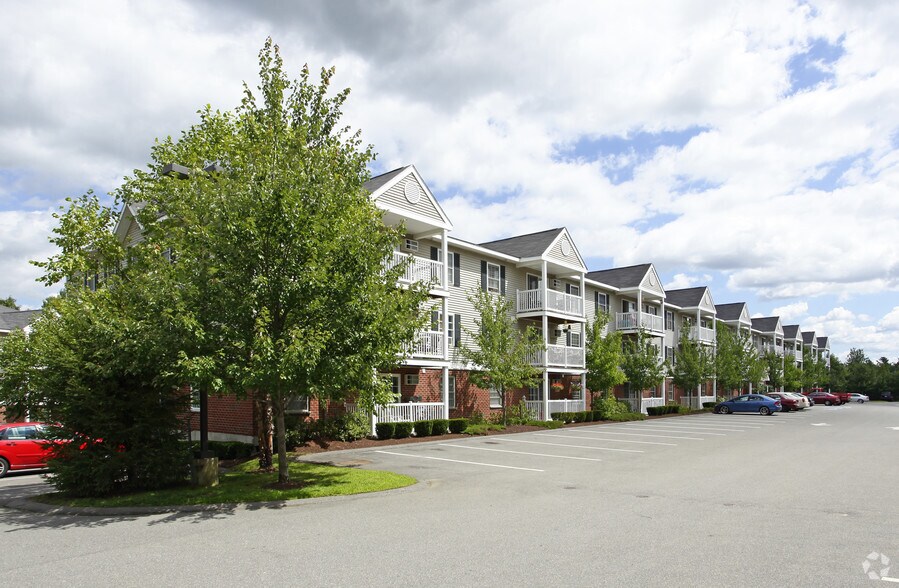 Carlton Oaks Rentals Salem, NH