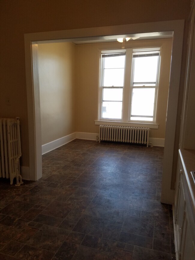 Foto del edificio - 504 S Central Ave