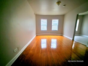 Building Photo - 4844 W Adams St