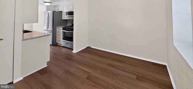 Foto del edificio - 5449 Mystic Ct