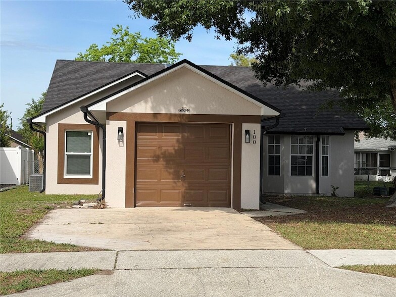 Photo - 100 Little Fox Avenue Unit