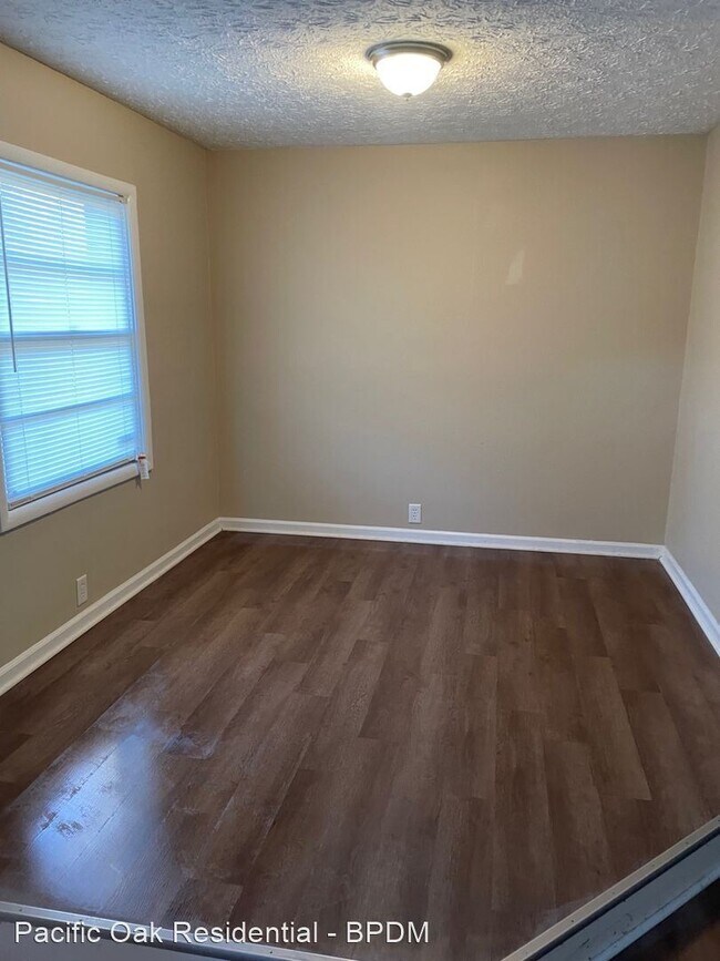 Building Photo - 4 br, 3 bath House - 3500 Ruben St