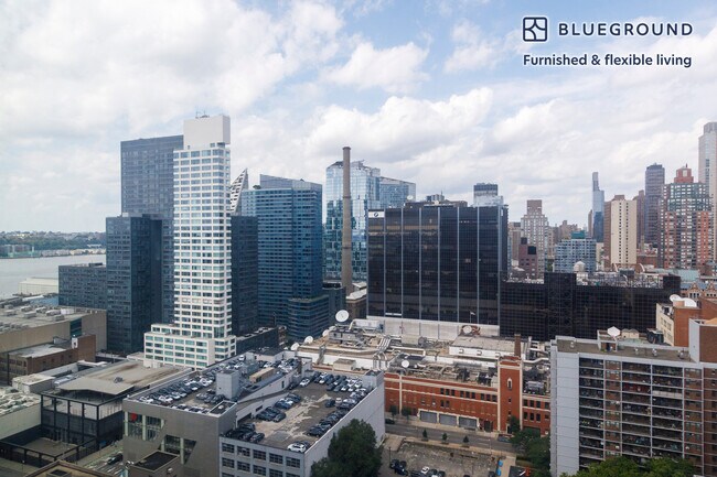 Foto del edificio - 550 W 54th St