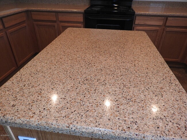 Foto del edificio - 6510 W Yellow Bird Ln