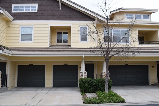 Foto del edificio - Resident Benefit Package Property