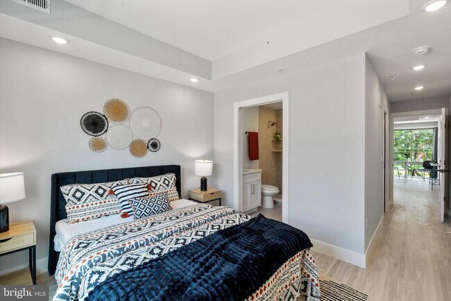 Foto del edificio - 2401 N 2nd St