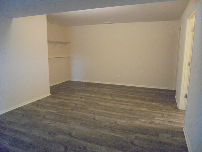 Foto del edificio - 3693 Grandview Ave