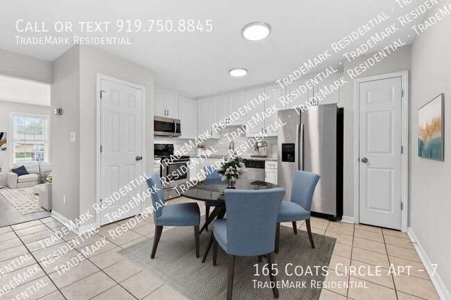 Building Photo - 165 Coats Cir