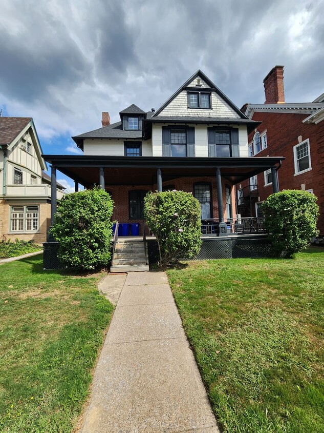 1609 N Front Street Apartment for Rent in Harrisburg, PA