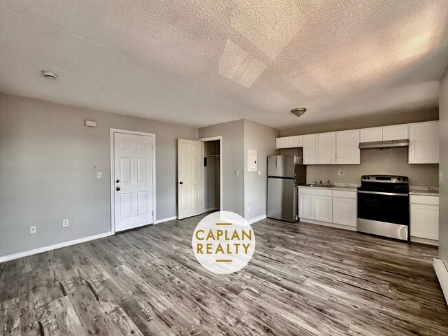 Building Photo - 1407 Chapel St