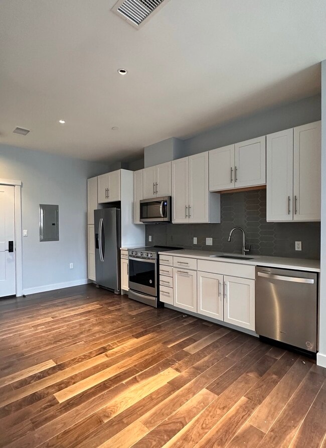 Foto del edificio - 125 Babcock St