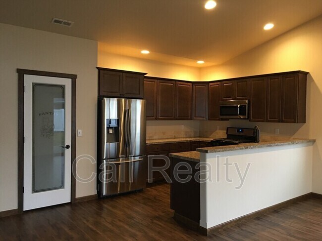 Foto del edificio - 4416 E Fairview Ave