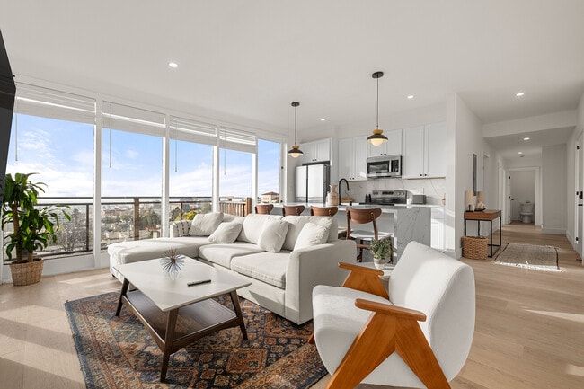 12 Panoramic - 12 Panoramic Apartments