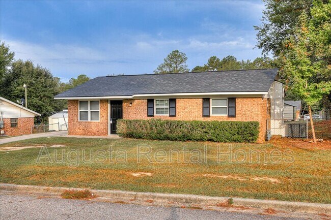 Building Photo - 3603 Columbine Dr