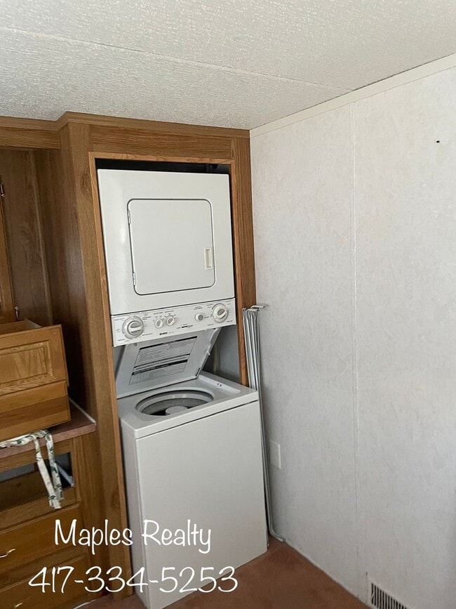 Foto del edificio - Cute As A  Button Tiny Home in Branson, Mo