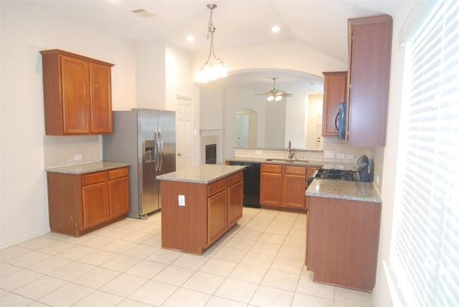 Foto del edificio - 2834 Lockeridge Pines Dr