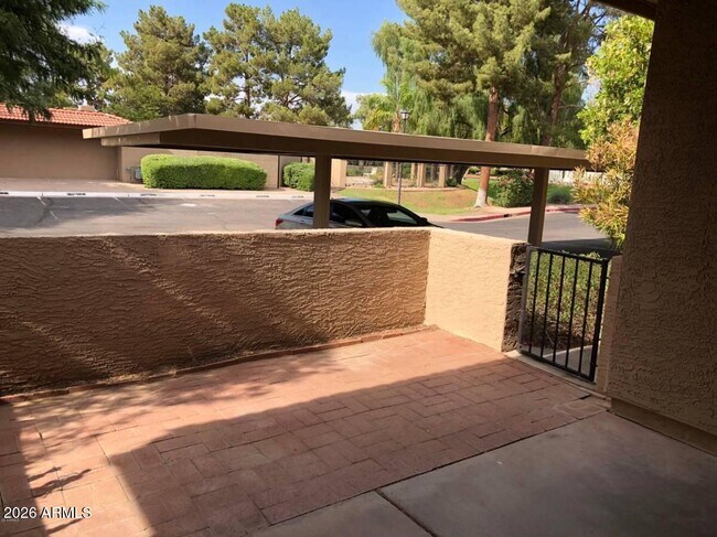 Building Photo - 8625 E Belleview Pl