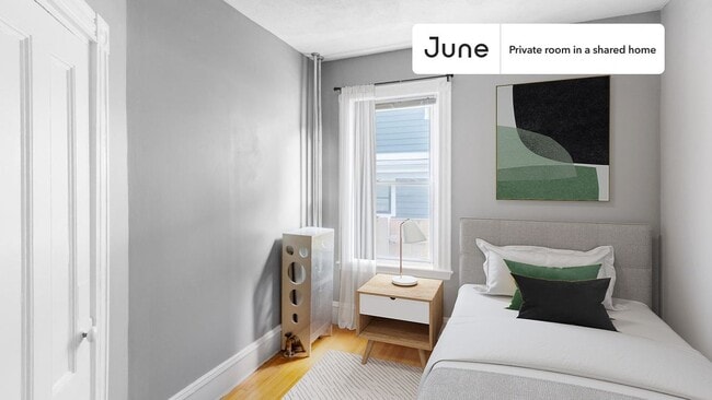 Building Photo - Room in Shared 5 bed/1 bath home in Somerville