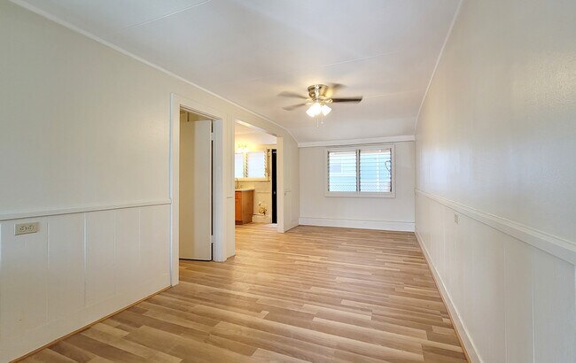 Building Photo - 771 Punahou St