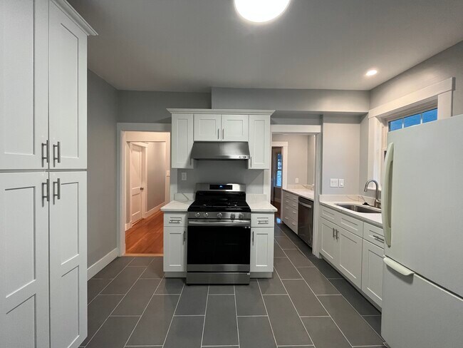 Kitchen - 111 Beech St
