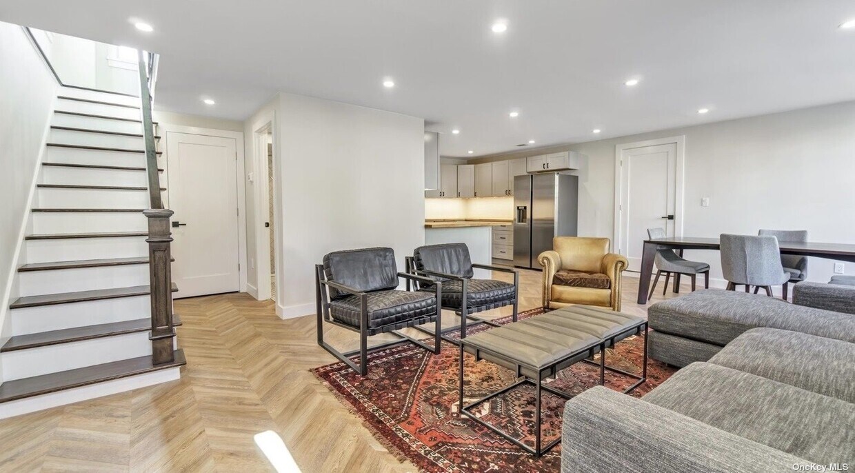 Foto principal - 67 Maple Ave