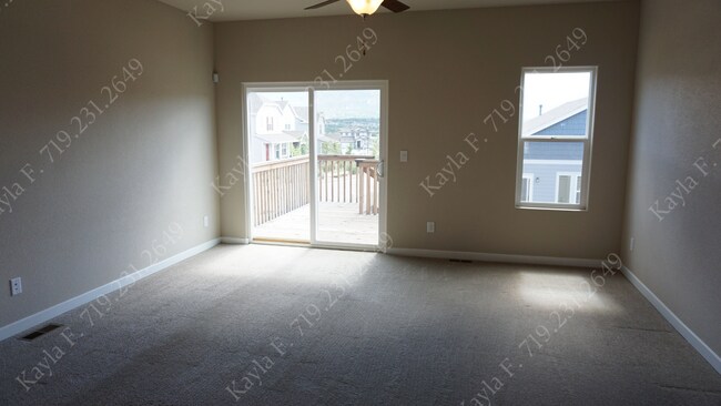 Building Photo - 1401 Grand Overlook St