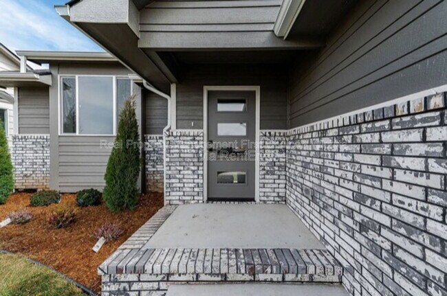 Building Photo - 1252 Outland Ct.