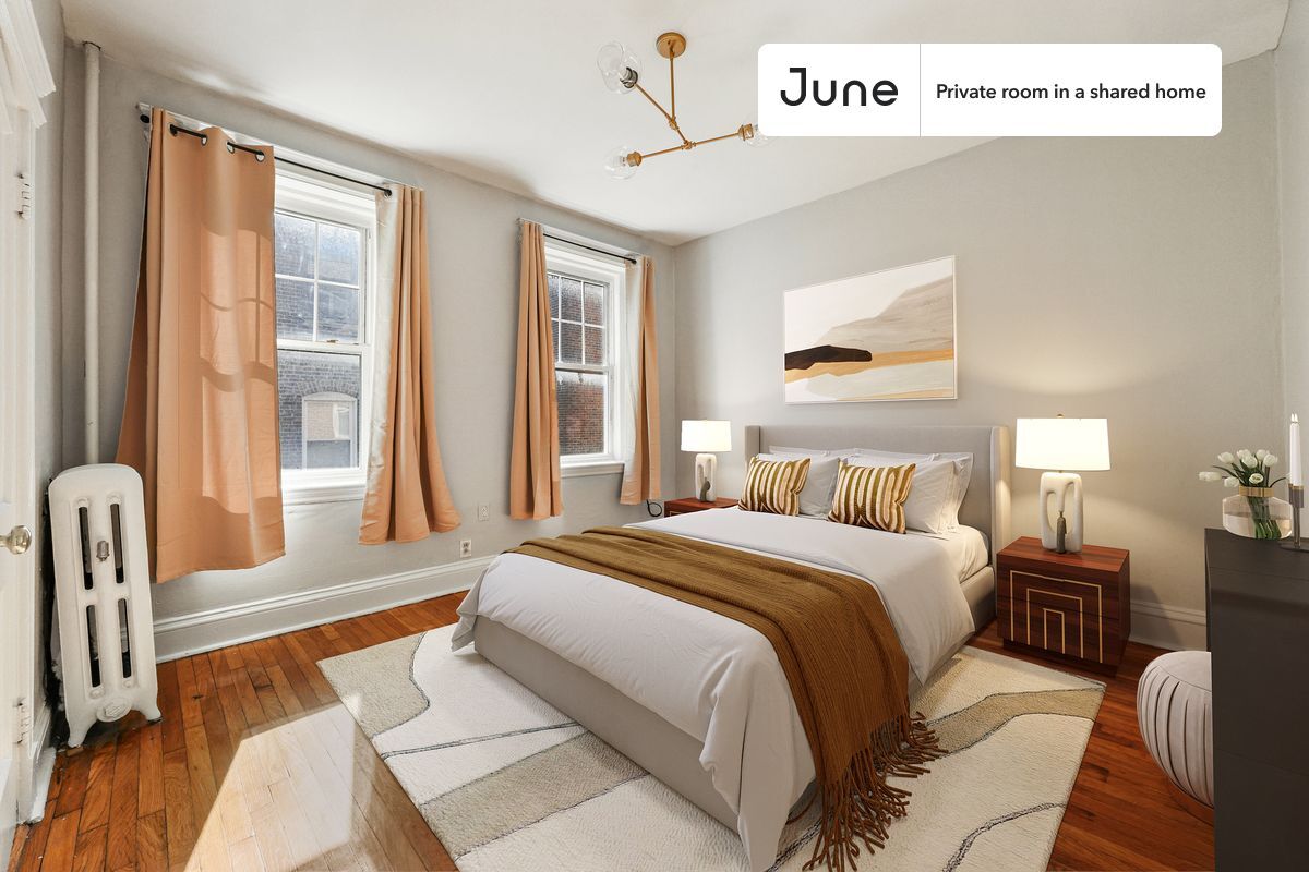 Primary Photo - Private bedroom in 3 bed/1 bath Home
