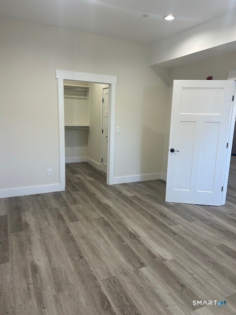 Foto del edificio - 11 Church Hill Rd