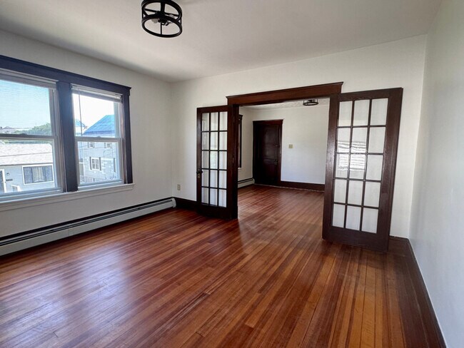 Photo - 49 Middlesex St Apartment