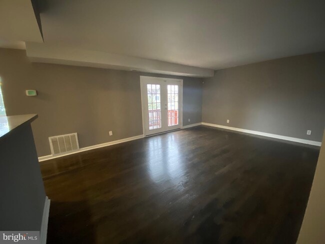 Building Photo - 2506 Markham Ln