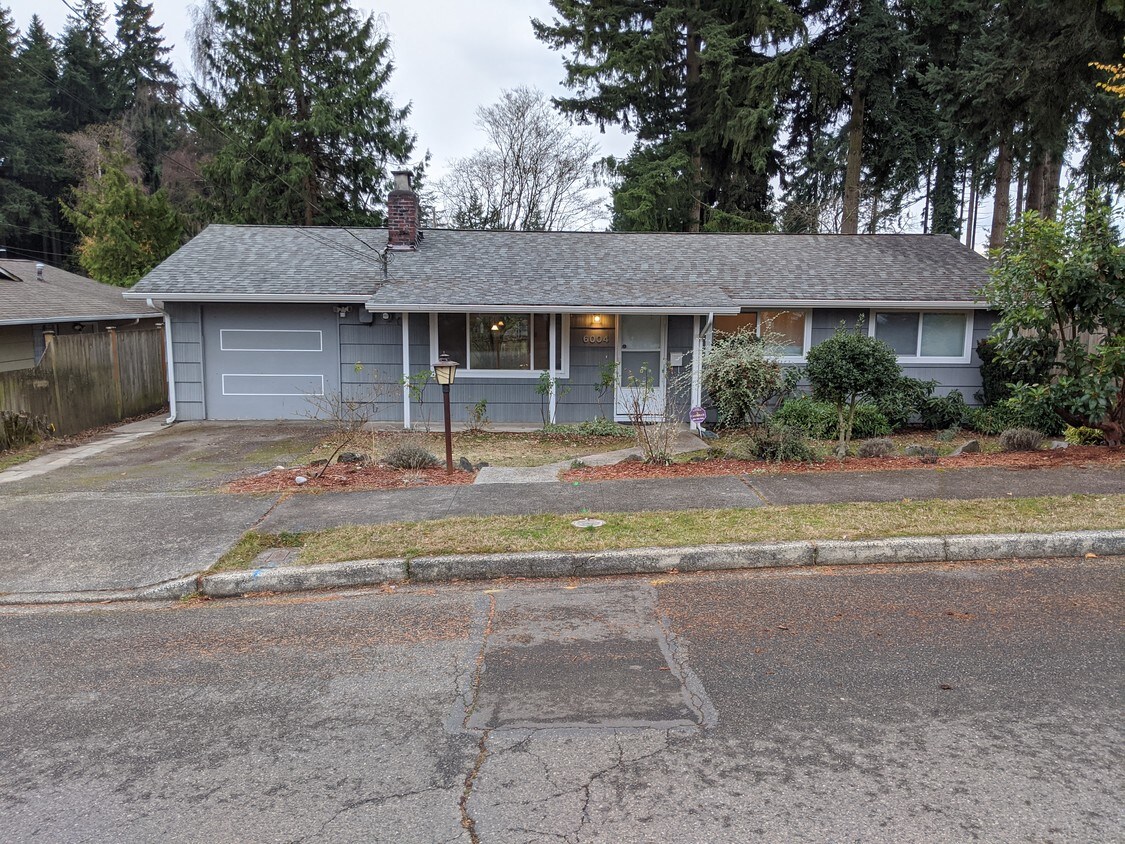 6004 232nd St SW, Mountlake Terrace, WA 98043 House Rental in