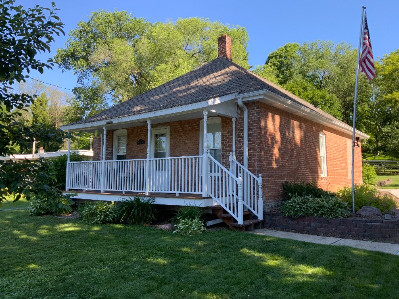 Primary Photo - 111 Oman St