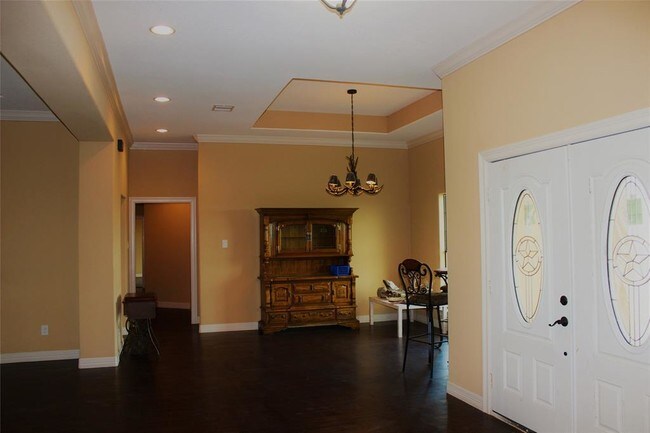 Building Photo - 3827 S Farm-to-Market 565 Rd
