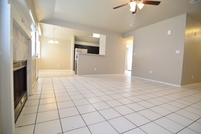 Foto del edificio - 3610 Levy Ln