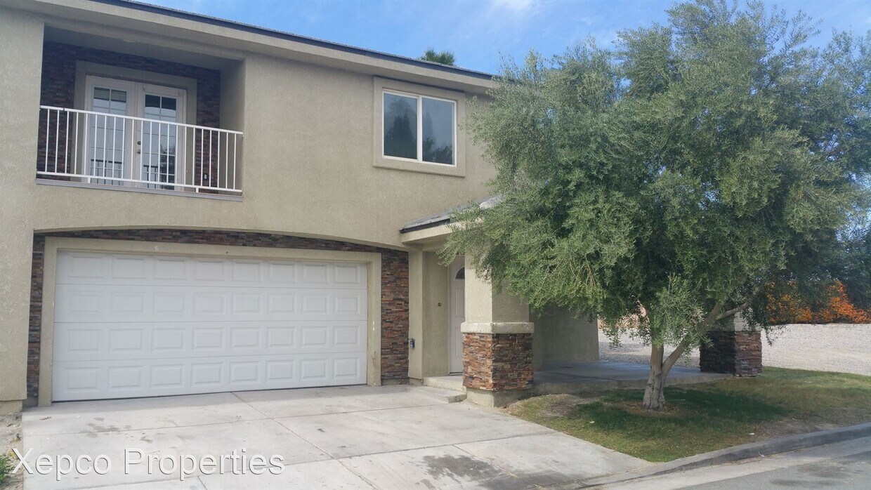 Foto principal - 3 br, 2.5 bath House - 33061 Campus Lane