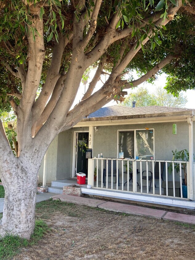 Primary Photo - 521 S Essey Ave