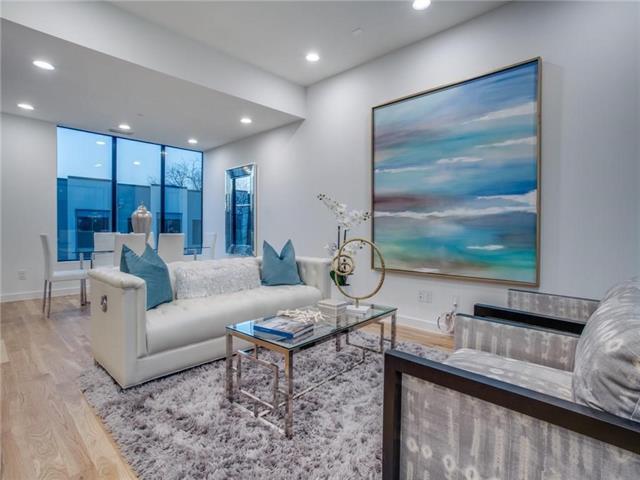 Foto del edificio - 5225 Crestfield Pl