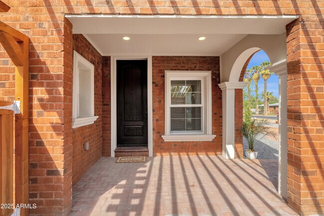 Foto del edificio - 1533 W Culver St
