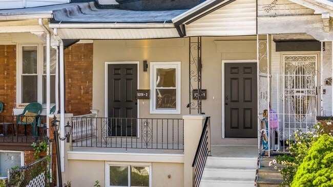 Foto del edificio - 5318 Walton Ave