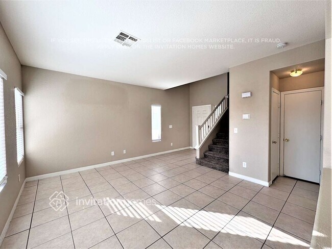 Foto del edificio - 6040 Soft Springs St