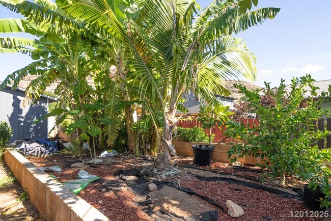 Foto del edificio - West Side Paradise – Beautiful 3-Bed, 2-Bath Single Family Home –