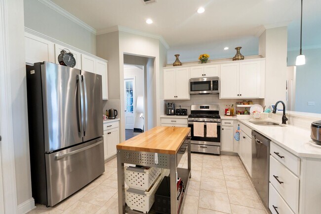 Foto del edificio - Modern Living in Waterford Bend