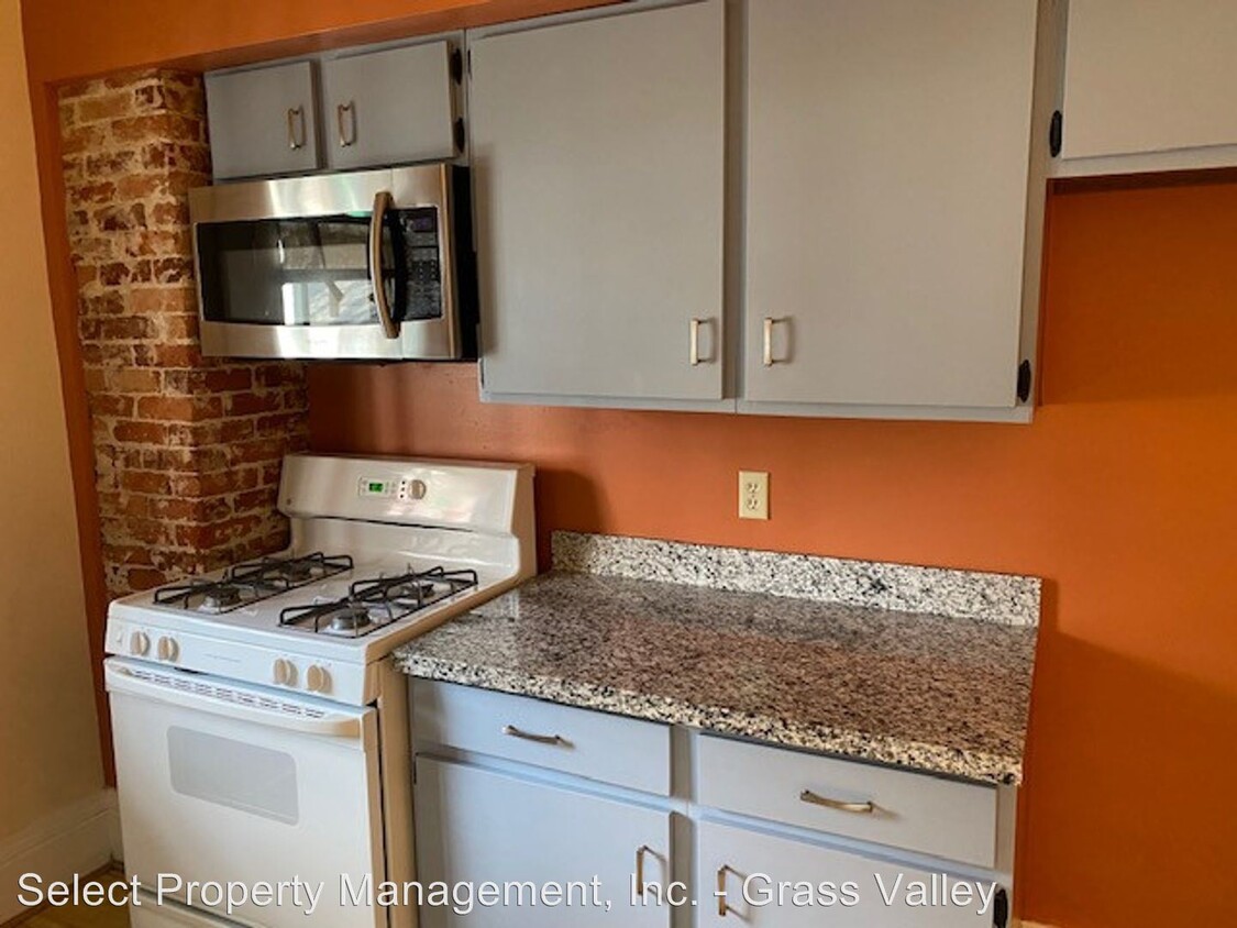 1 br, 1 bath - 220 Main St 220 Main St - 2 - 1 br, 1 bath  - 220 Main St 220 Main St - 2