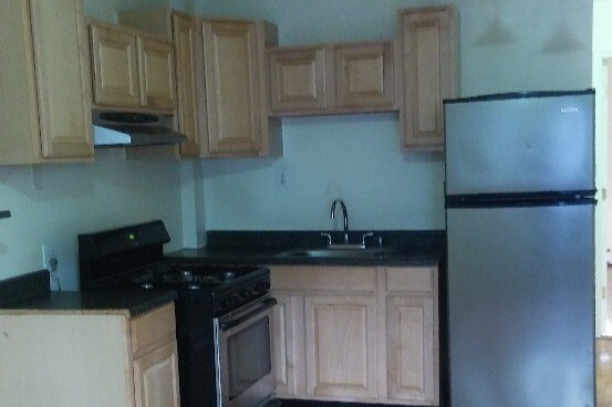 Foto principal - 417 Monmouth St
