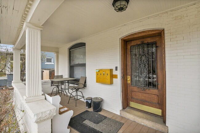 Foto del edificio - $1,375.00, 1 bed, 1 bath located in Denver